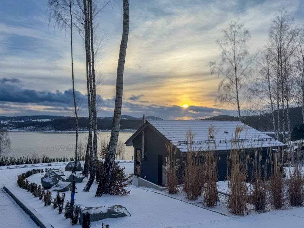 jezioro mucharskie noclegi